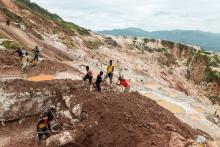 Mueren 300 personas tras derrumbe en una mina del Congo