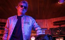 Hallan muerto al Dj francés Kavinsky, creador de "Nightcall"