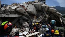 Se eleva a 2,595 la cifra de fallecidos en Venezuela tras terremotos