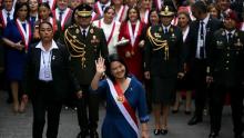 La derechista Keiko Fujimori asume la presidencia de Perú 