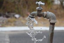 MIAA busca empresa para hacer cobros y cortes de agua a usuarios morosos